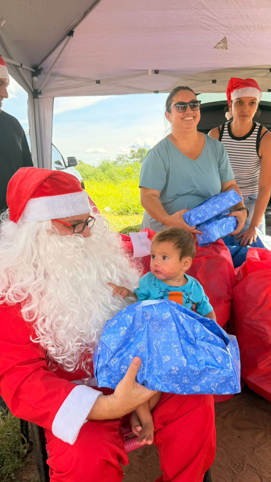 Registro da Ação Natal 2025 do Amigos Pro Bem CG